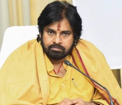 పవన్ కళ్యాణ్‌కు విజయవంతంగా భుజం శస్త్రచికిత్స...